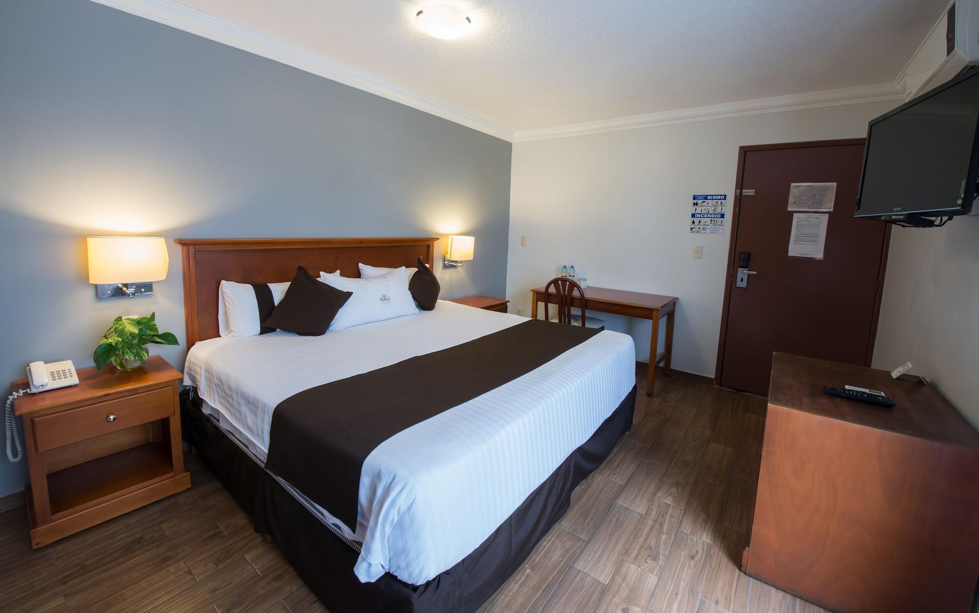 Del Marques Hotel And Suites Guadalajara Bagian luar foto
