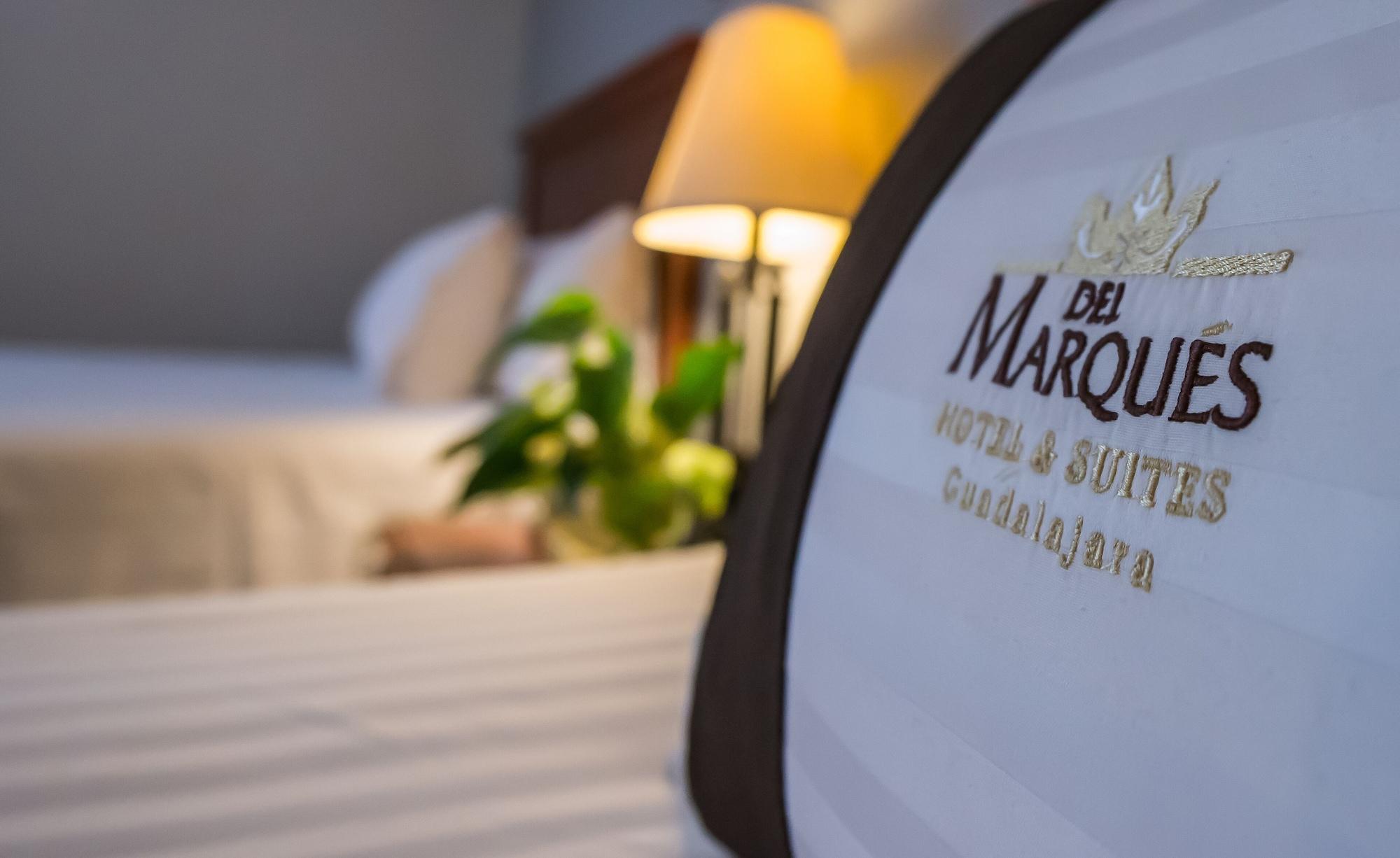 Del Marques Hotel And Suites Guadalajara Bagian luar foto