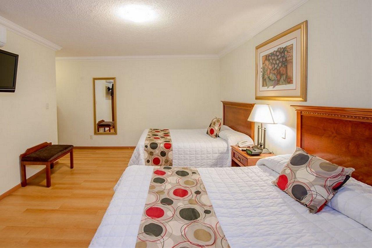 Del Marques Hotel And Suites Guadalajara Bagian luar foto